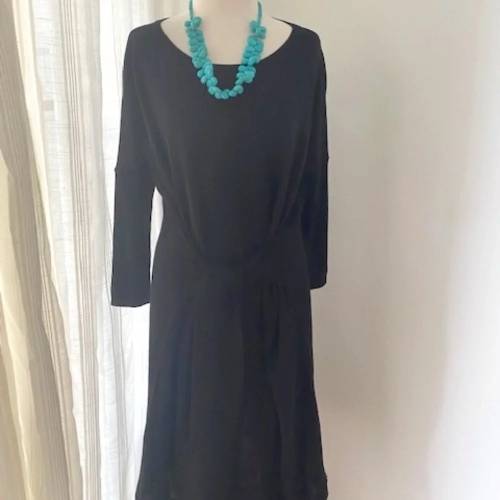 AS NEW DIANE VON FURSTENBERG BLACK 100% MERINO WOOL DRESS - SIZE MEDIUM - Picture 1 of 9